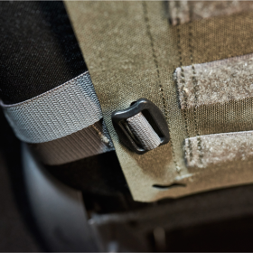 Panneau molle pour véhicule
