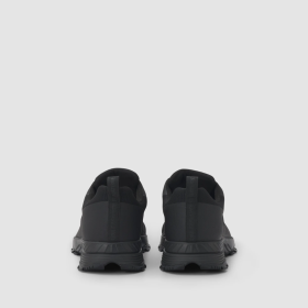 Chaussures Basses UYN - Noir